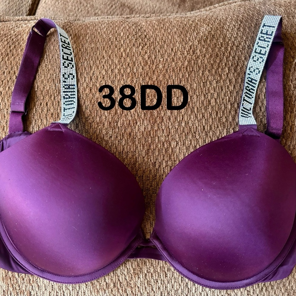 Victoria’s Secret Very Sexy Bra w/Rhinestone Straps